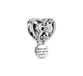 Conta Seahorses Heart