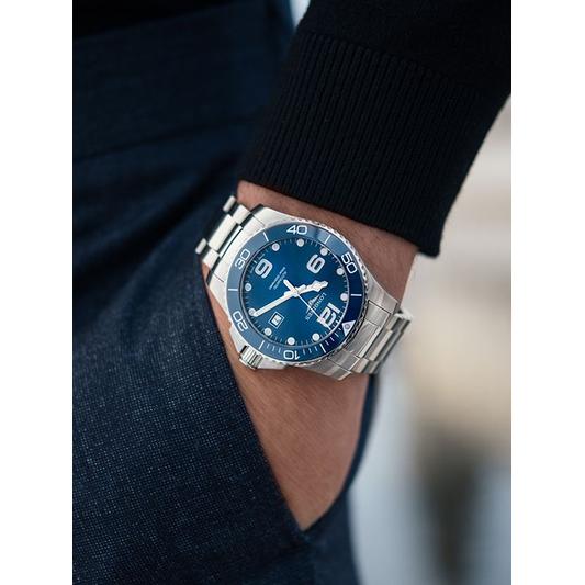 Longines HydroConquest Ceramic Blue - vista lateral L37814966