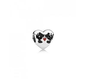 Disney Minnie & Mickey Kiss Charm