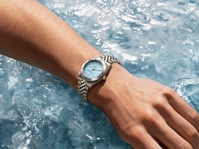 Black Bay 54 "Lagoon Blue" da TUDOR